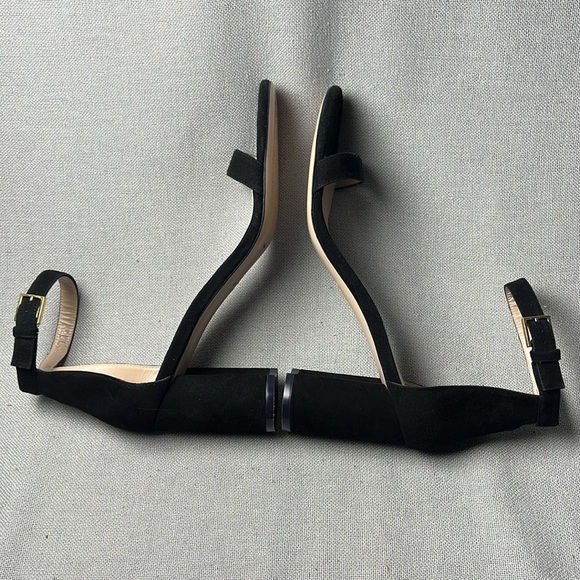 Stuart Weitzman women’s Lessnu Sandal black suede size 10 - Picture 5 of 9